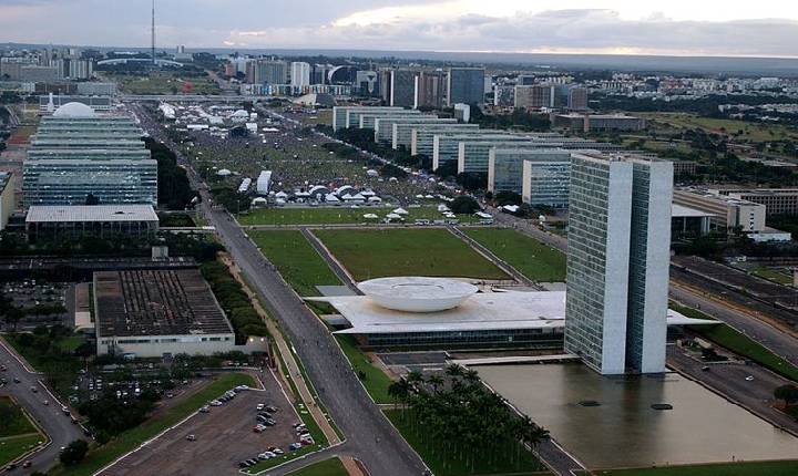 Governo publica lei que torna comunicação pública mais clara e simples