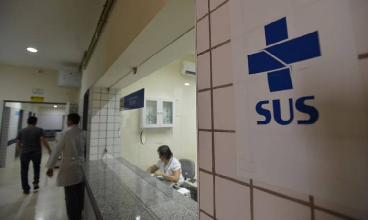 Justiça determina que SUS forneça remédio para tratar câncer raro