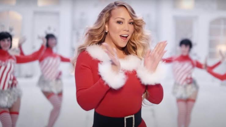 Mariah Carey divulga novo clipe do hino natalino ‘All I Want for Christmas is You’