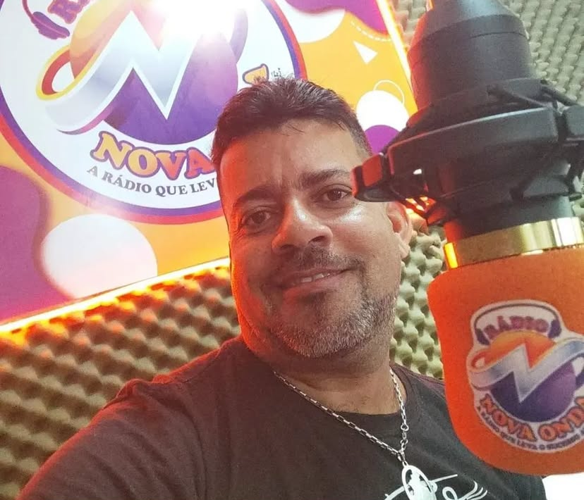 RÁDIO NOVA ONDA  “ A rádio que leva o sucesso até você.”