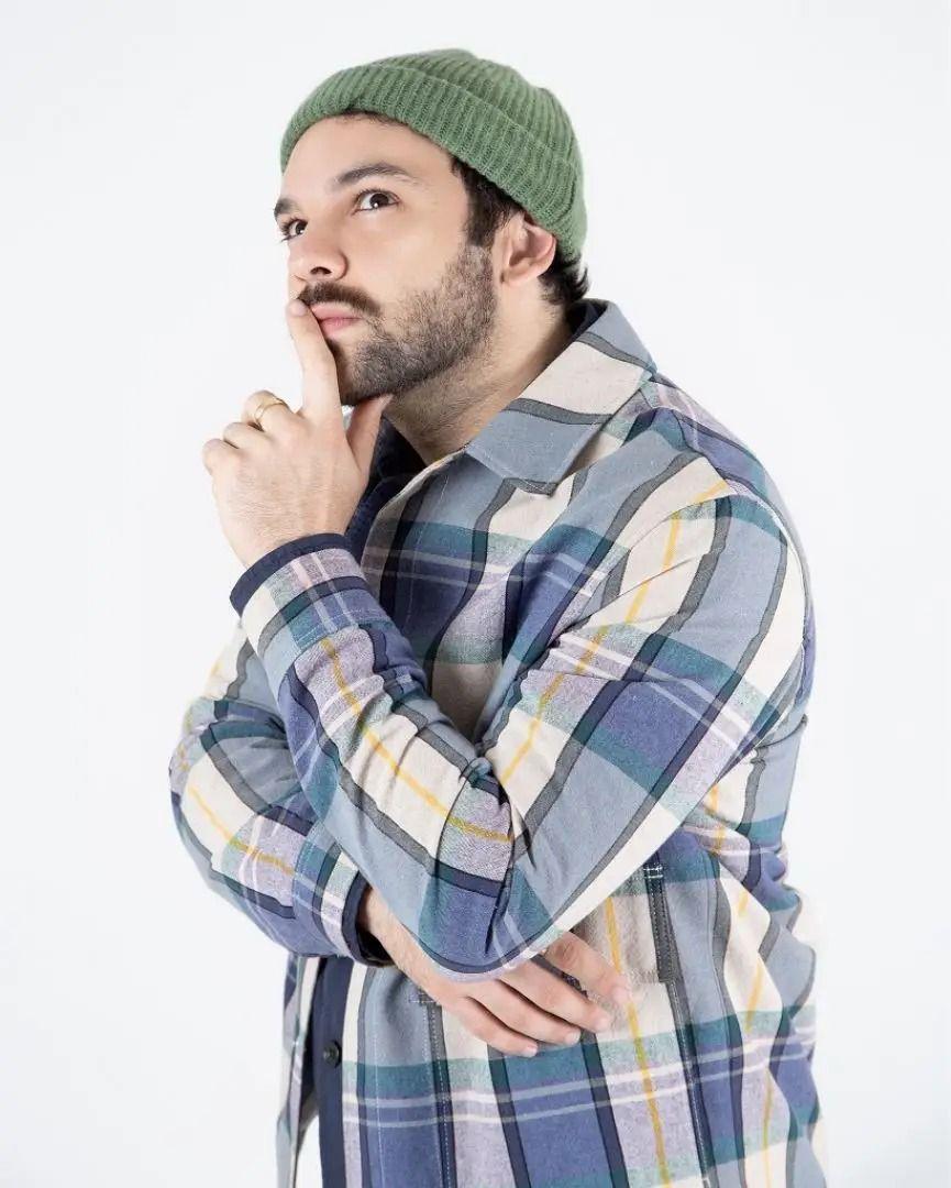 Raphael Ghanem realiza 10 sessões de stand-up no Rio de Janeiro nesta semana