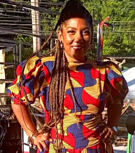 Grande Passagem da Cantora Bambolê em Salvador: Sucesso Arrasador no Circuito Osmar