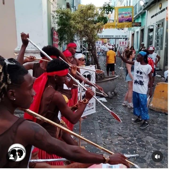 Bloco Afrodescendentes da Bahia: O Encontro de Cultura e Empoderamento