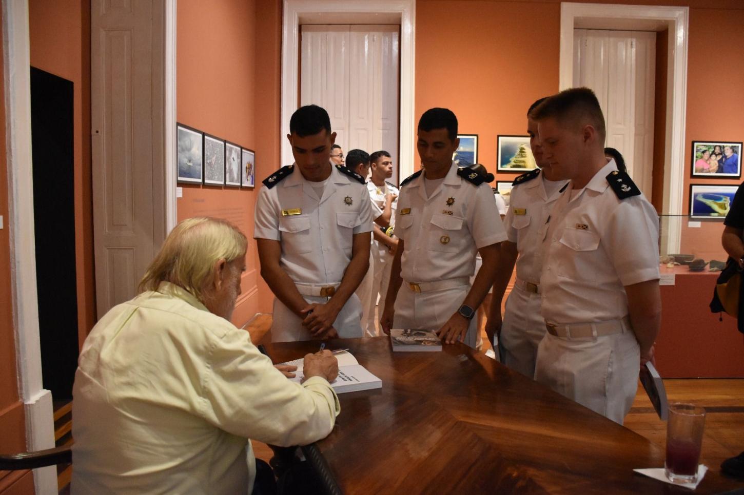 Marinha do Brasil homenageia Aleixo Belov: uma vida de aventuras e conquistas nos mares