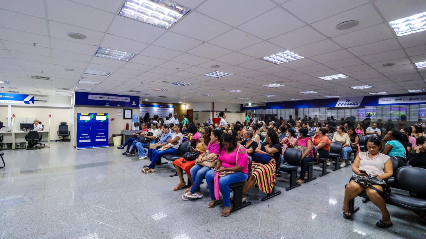 Dia T - Dia dos Trabalhadores (as)' oferta quase de 3 mil vagas de emprego em todas as regiões do estado