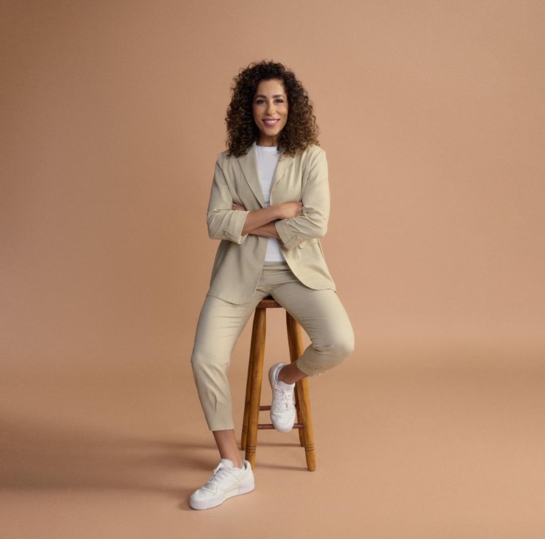 Marcia Castro lança clipes da Roda de Samba Reggae e equilibra música e nutrição num pós-verão de versatilidade artística
