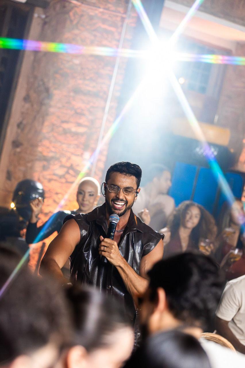 Parangolé lança clipe de “Deixa Ela” e abre os caminhos do novo audiovisual ’‘Movimento do Parango”