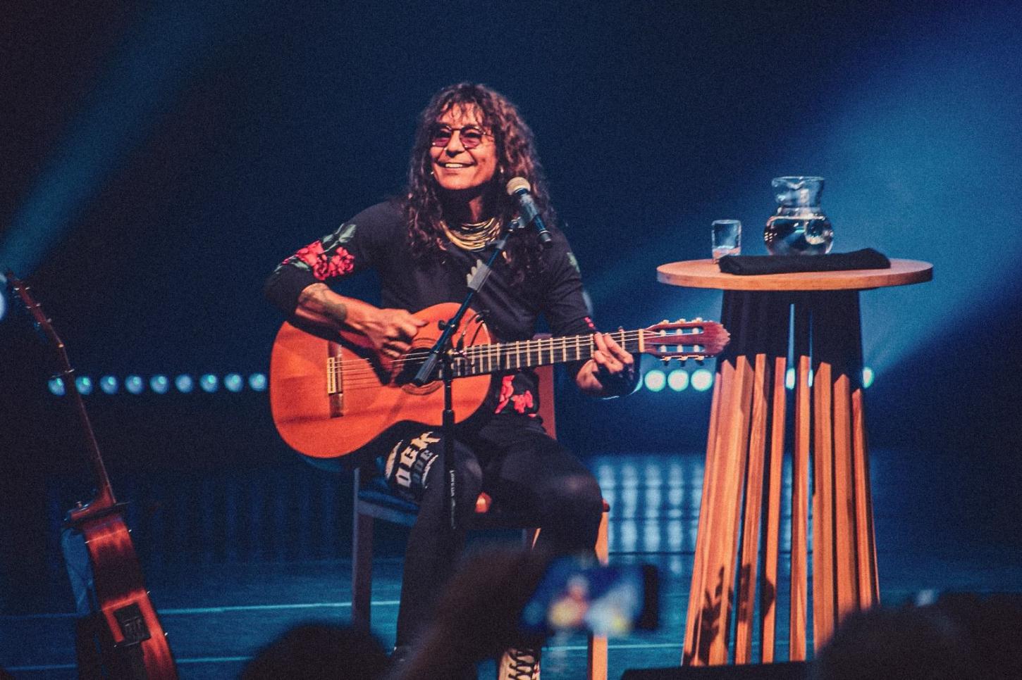 Pai do Axé, Luiz Caldas emociona público com shows lotados no Sesc Pinheiros, em São Paulo