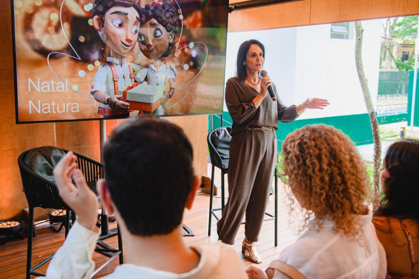 P.I.X. do afeto: pesquisa inédita revela que, para resgatar vínculos perdidos, brasileiros preferem presente escolhido a dedo à transferência bancária   