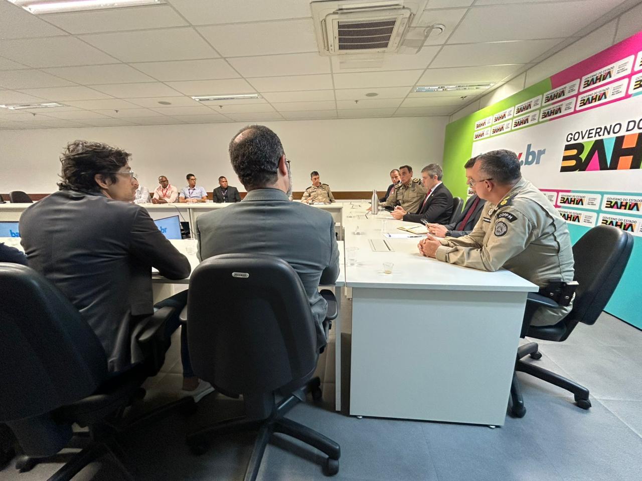 Secretário Marcelo Werner se reúne com representantes de provedores de internet