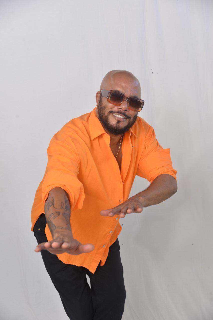 Pierre Onassis grava clipe da aposta do Carnaval 2026, no Pelourinho