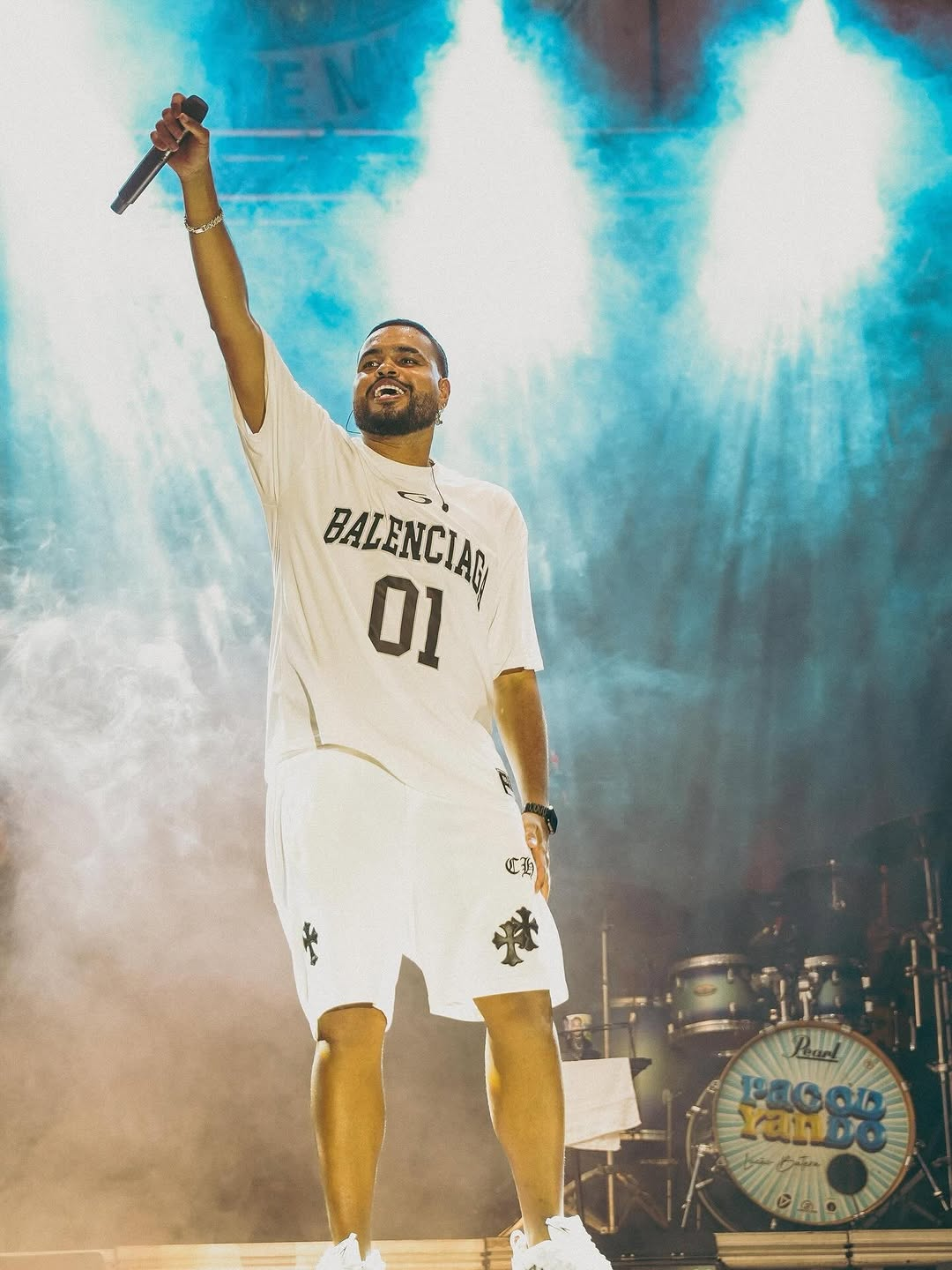 Cantor Yan realiza maratona de shows no Rio de Janeiro neste final de semana