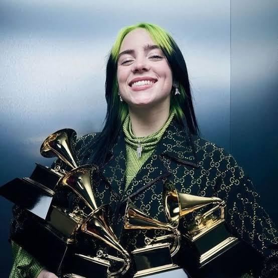 Quando a música vira abrigo: Billie Eilish, o Grammy e a coragem de dizer o óbvio
