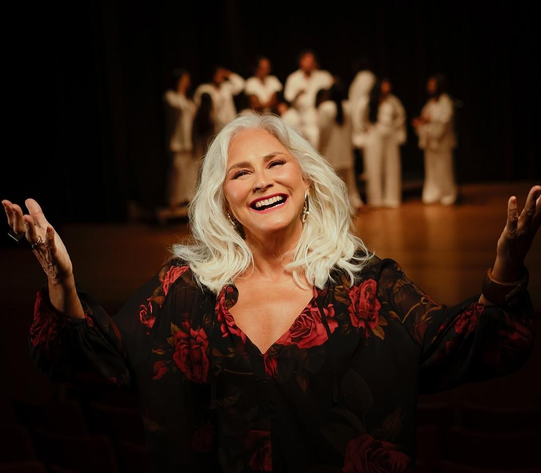 Fafá de Belém faz shows intimistas em Salvador com voz e piano