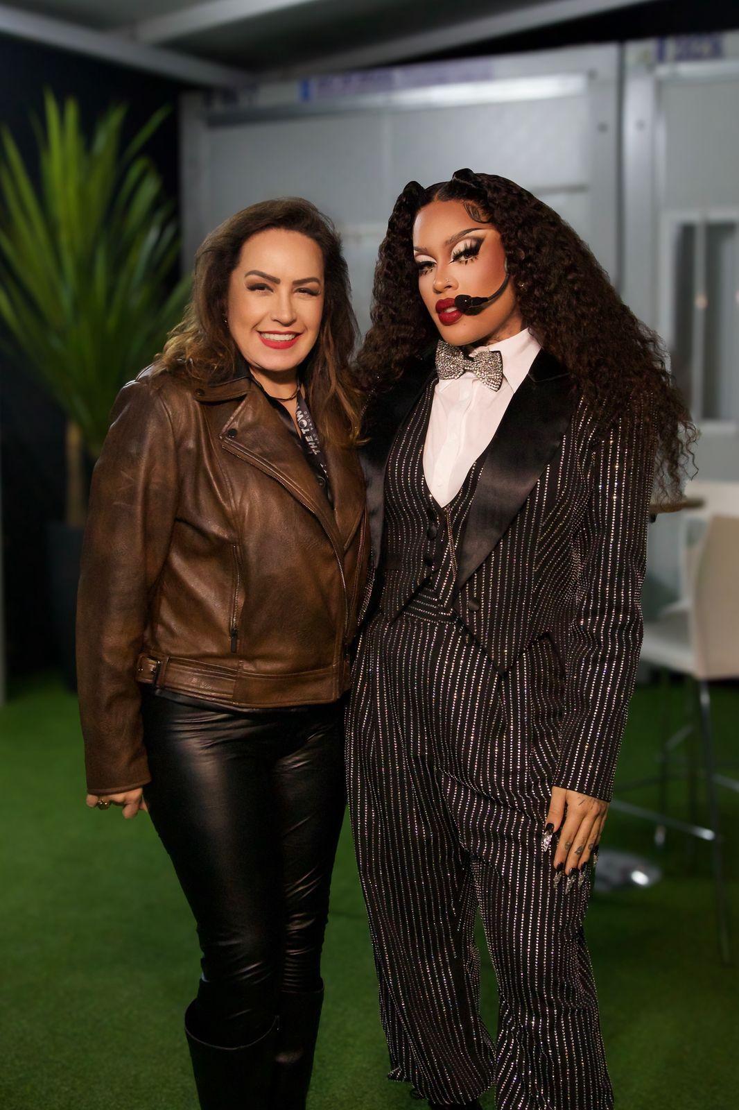 Gina Garcia reforça identidade como mãe e artista em momento de destaque na carreira