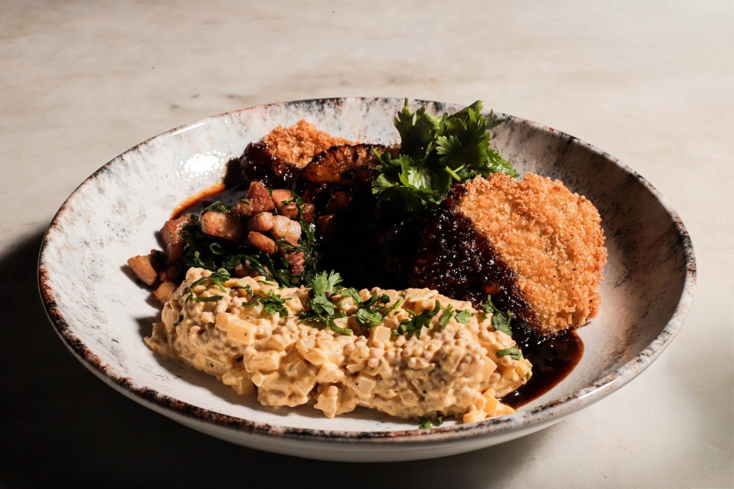 Jota Gastronomia celebra o Dia das Mães com menu em três etapas