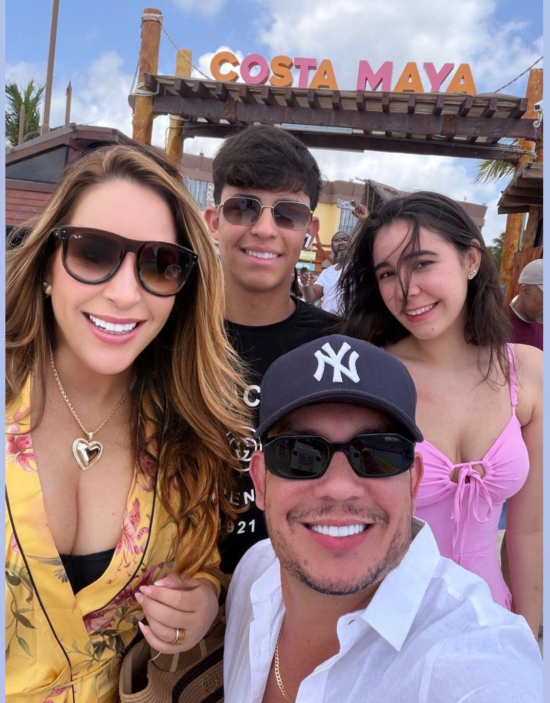 Rubynho curte férias em família e passa por três países