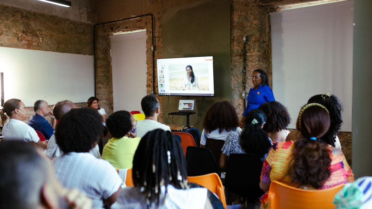 Workshop gratuito capacita empreendedores para escrever projetos culturais