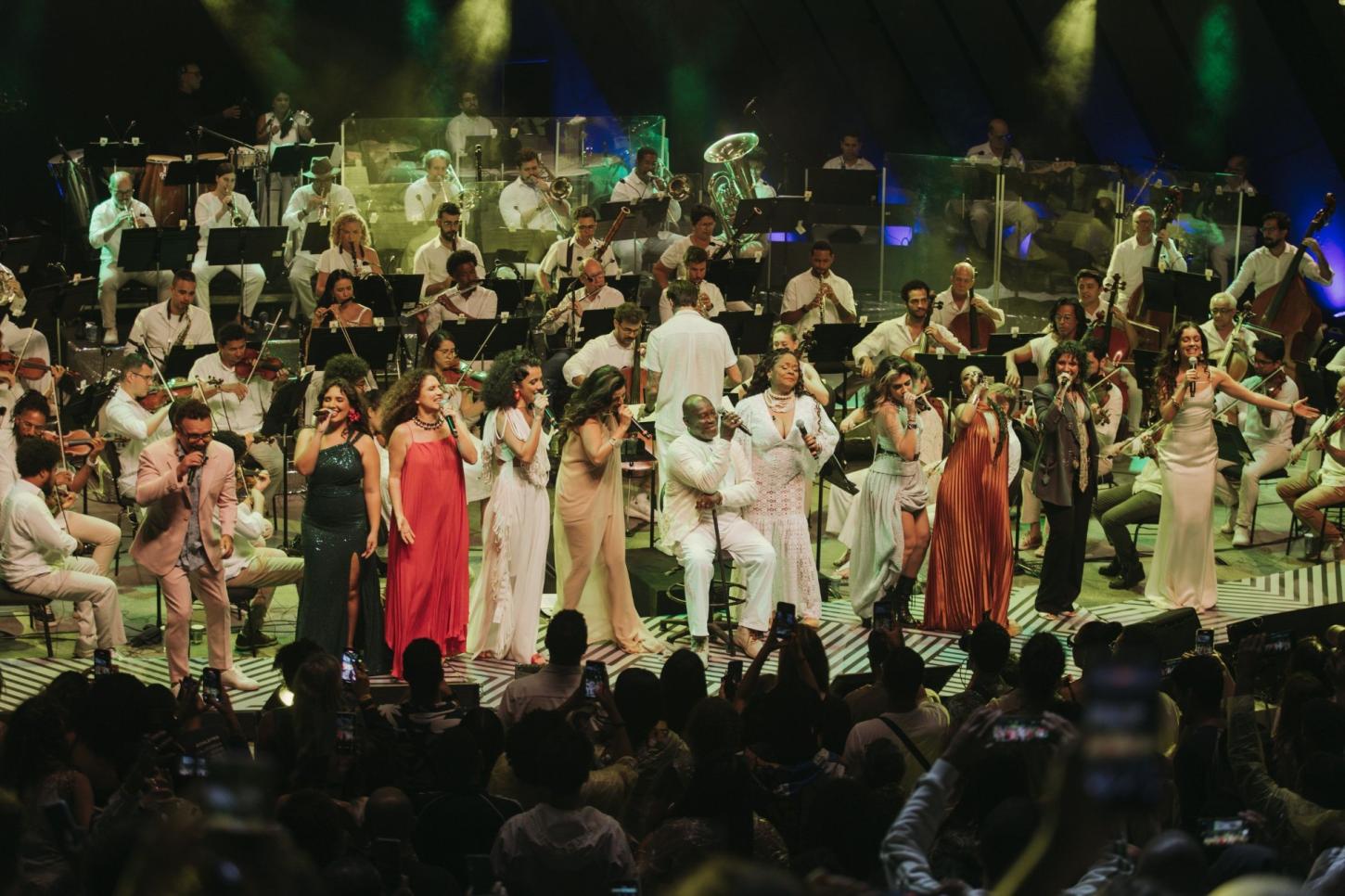 Clássico de Gal ganha versão da OSBA com Sophie Charlotte, Márcia Short, Lazzo e mais artistas no aniversário da cantora