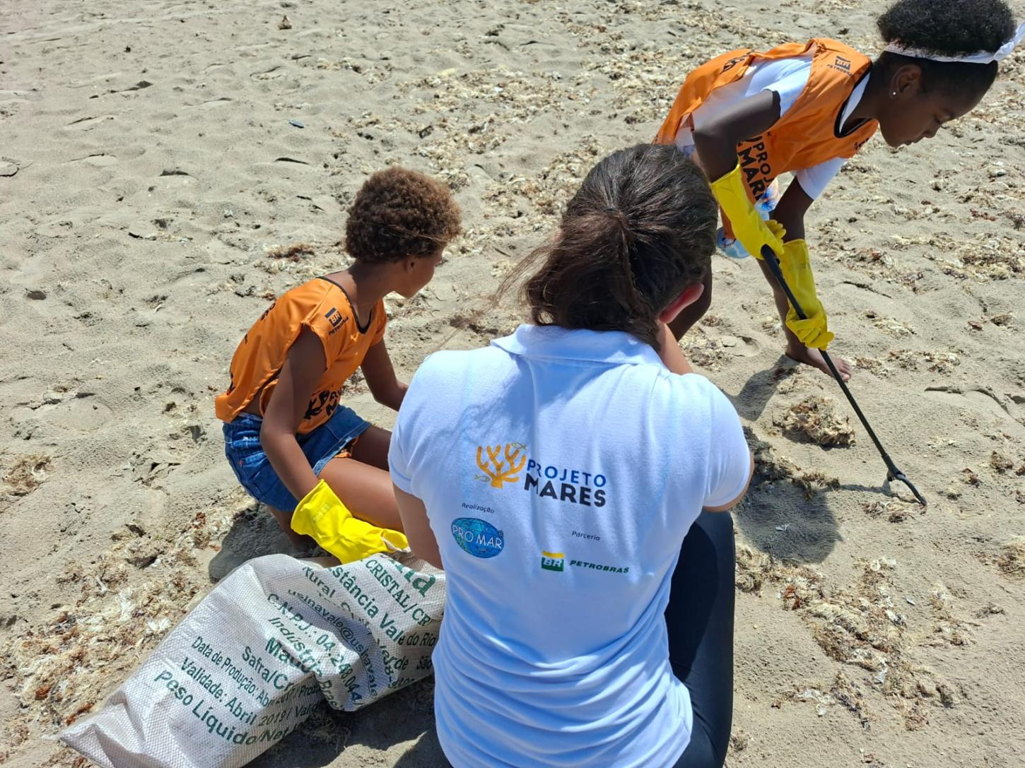 O Projeto Mares é uma iniciativa da ONG Socioambientalista PRÓ-MAR, em parceria com a Petrobras, por meio do Programa Petrobras Socioambienta