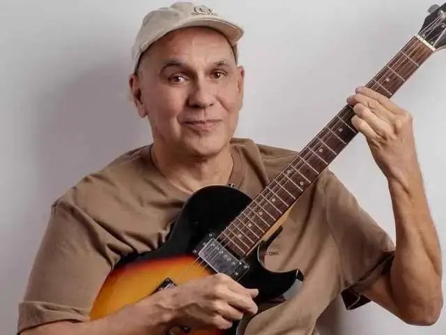 Telo Borges homenageia Lô Borges em show especial no Teatro Jorge Amado