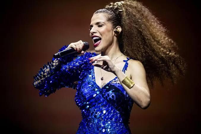 Vanessa da Mata leva a turnê 