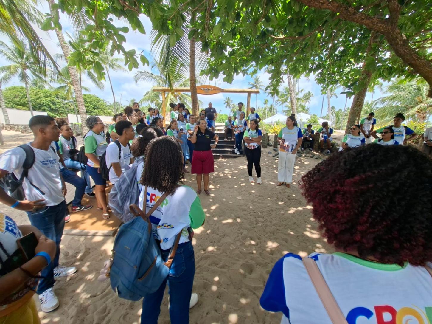 Aulão Maré do Futuro reúne estudantes de cursinhos populares na Ilha de Itaparica