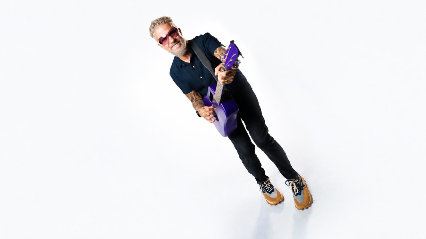 Tuca Fernandes grava audiovisual “Banho de Sal” em Salvador essa semana