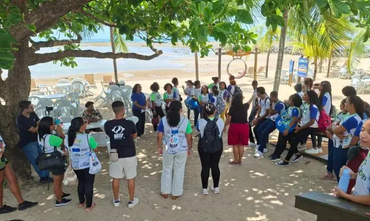 Aulão Maré do Futuro reúne estudantes de cursinhos populares na Ilha de Itaparica