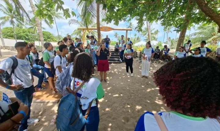 Aulão Maré do Futuro reúne estudantes de cursinhos populares na Ilha de Itaparica