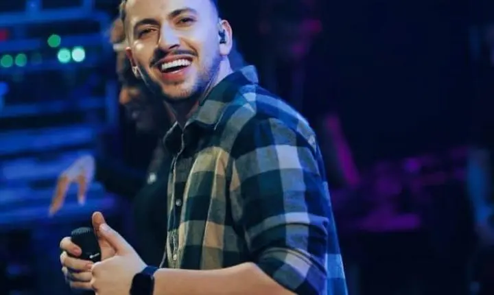 Cantor Pedro Vinícius segue com agenda movimentada e shows em Pernambuco e Tocantins 