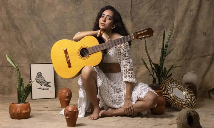Cantora e atriz de Salvador está no elenco do musical “Gil — Andar com Fé”