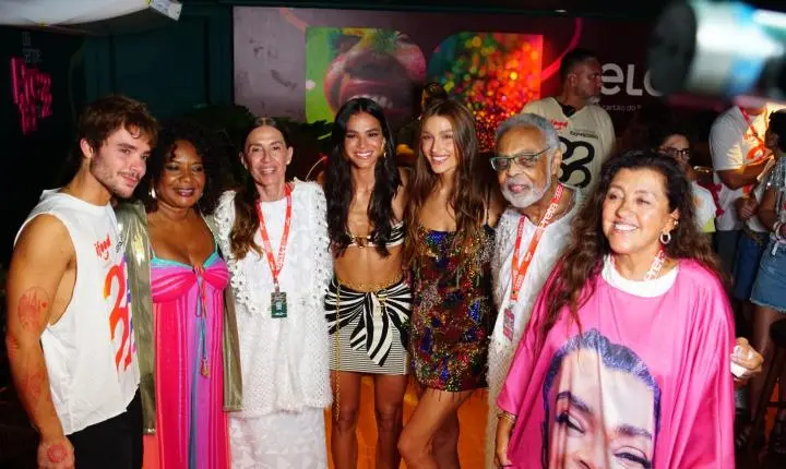 Celebridades marcam presença em camarote badalado no Carnaval de Salvador