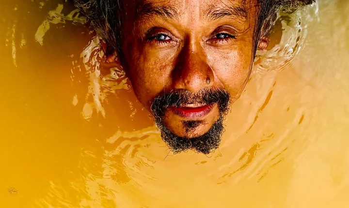 CHICO CÉSAR APRESENTA NOVO DISCO “FOFO” EM SHOW DE LANÇAMENTO NA CAIXA CULTURAL SALVADOR
