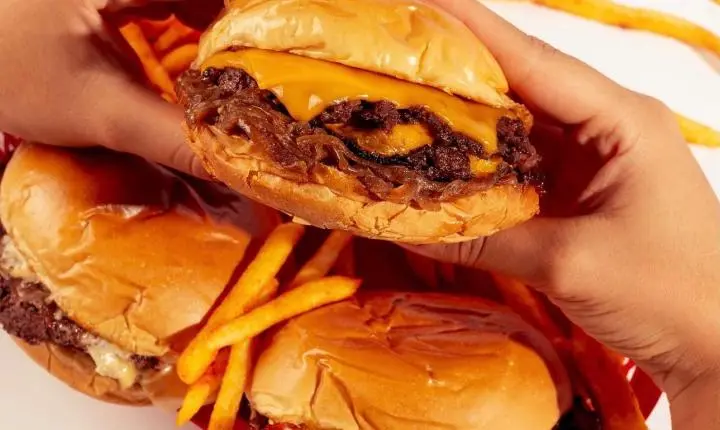 Consumo de hamburguer aumenta 15% no país; Hamburguerias mostram como construir identidade e ganhar a preferência do consumidor