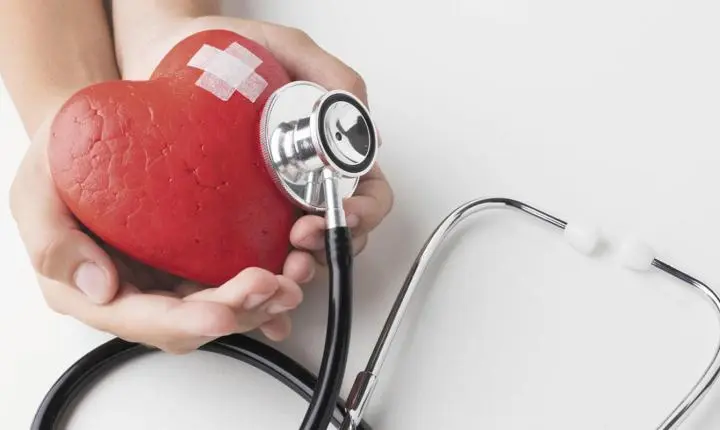 Coração em alerta: hábitos cotidianos podem aumentar o risco de doenças cardiovasculares