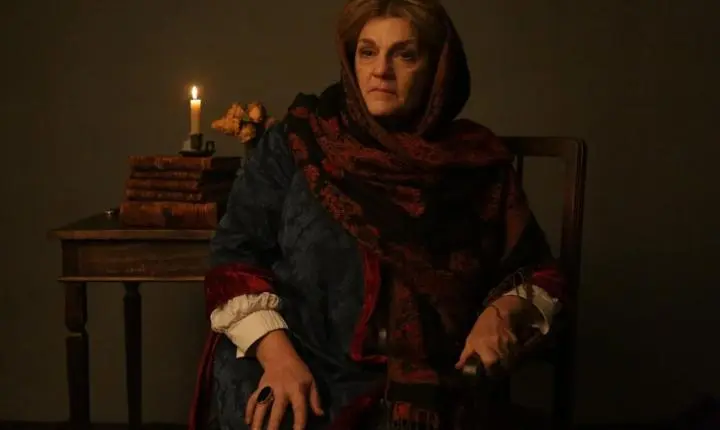 Fenômeno de público e crítica, monólogo HELENA BLAVATSKY, A VOZ DO SILÊNCIO retorna a Salvador em curta temporada