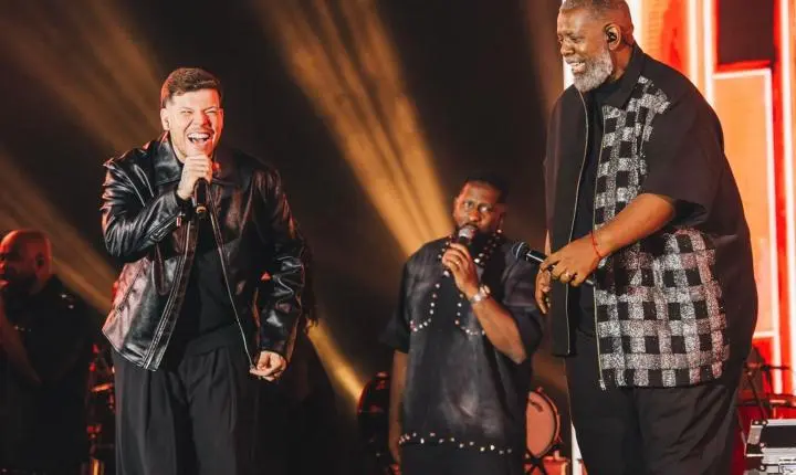 Ferrugem e Péricles celebram o samba e o pagode em noite de encontros e grandes sucessos em Lauro de Freitas