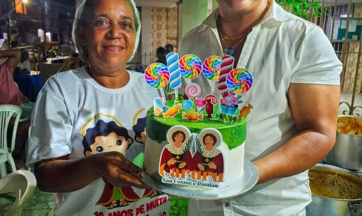 Kleiton Barros celebra 14 anos de caruru beneficente e transforma influência digital em ação social em prol das crianças do Projeto Social e Cultural Nós por Nós