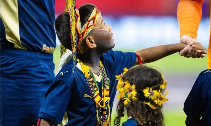 Nova camisa do Bahia: Quando o esporte promove inclusão