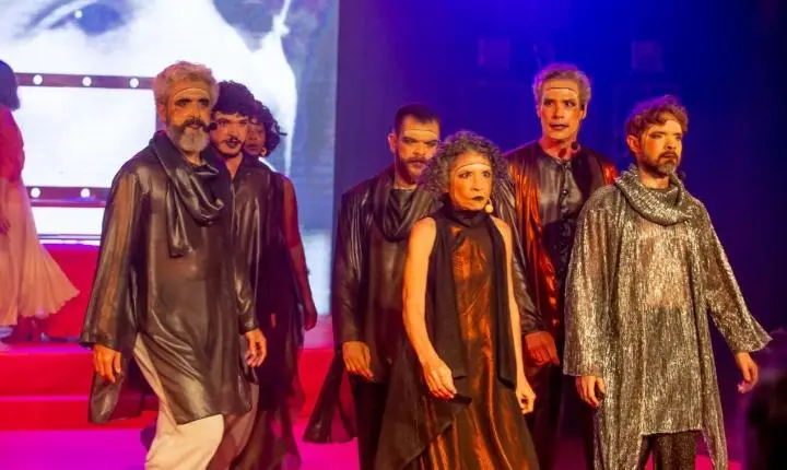 O espetáculo teatral “Nilda: Uma Mulher Retada” reinaugura a programação do Teatro Vila Velha