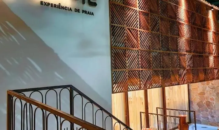 Principote celebra chegada de 2027 com Réveillon all inclusive à beira-mar no Rio Vermelho
