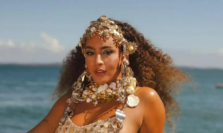  Sofia Pitta estreia show “Pureza Selvagem” em Salvador neste sábado (10)